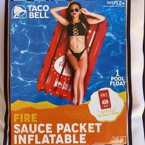 🔥 TACO BELL Pool Float- FIRE SAUCE 🔥 🌮